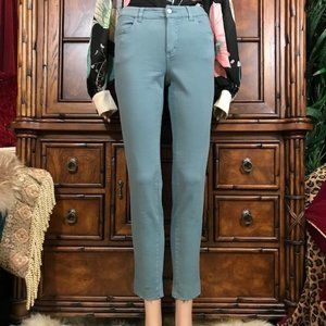 NWOT G by Guiliana Aegean Blue Cotton Blend Lightweight Release Raw Hem Jean